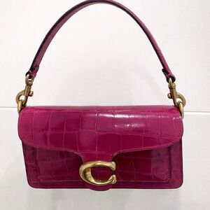 Vintage Tabby Shoulder Bag 20 Coach Magenta Croc-Embossed